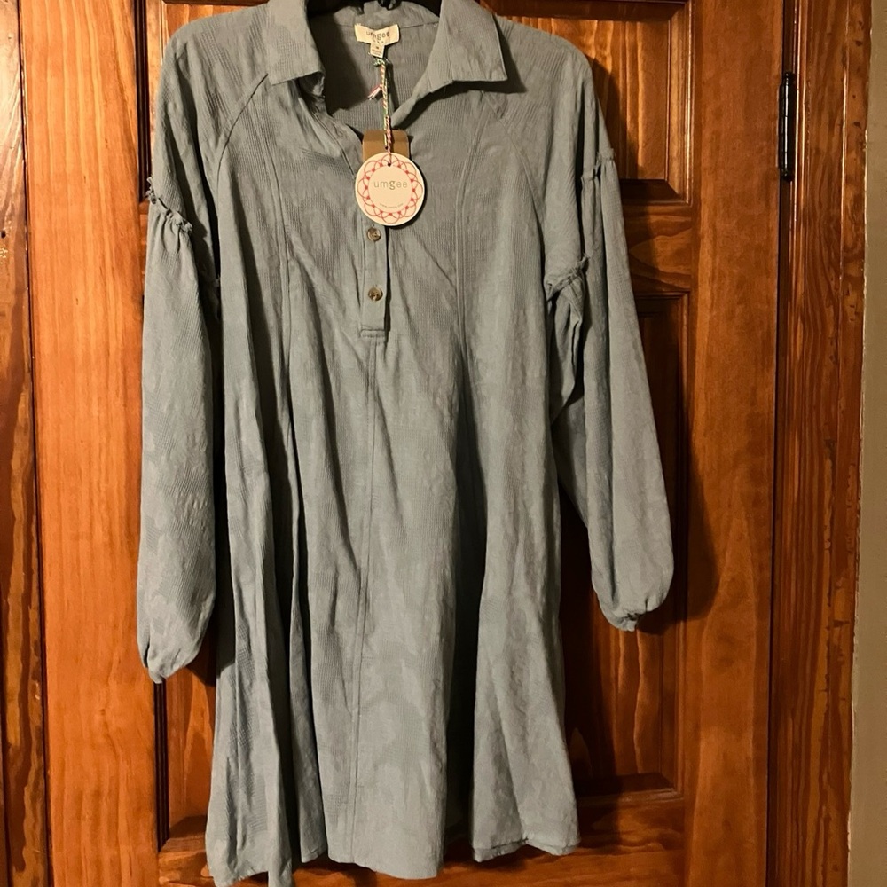 NWT Umgee Tunic Medium, $25